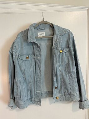 Universal Thread Blue and White Pinstripe Shirt Jacket